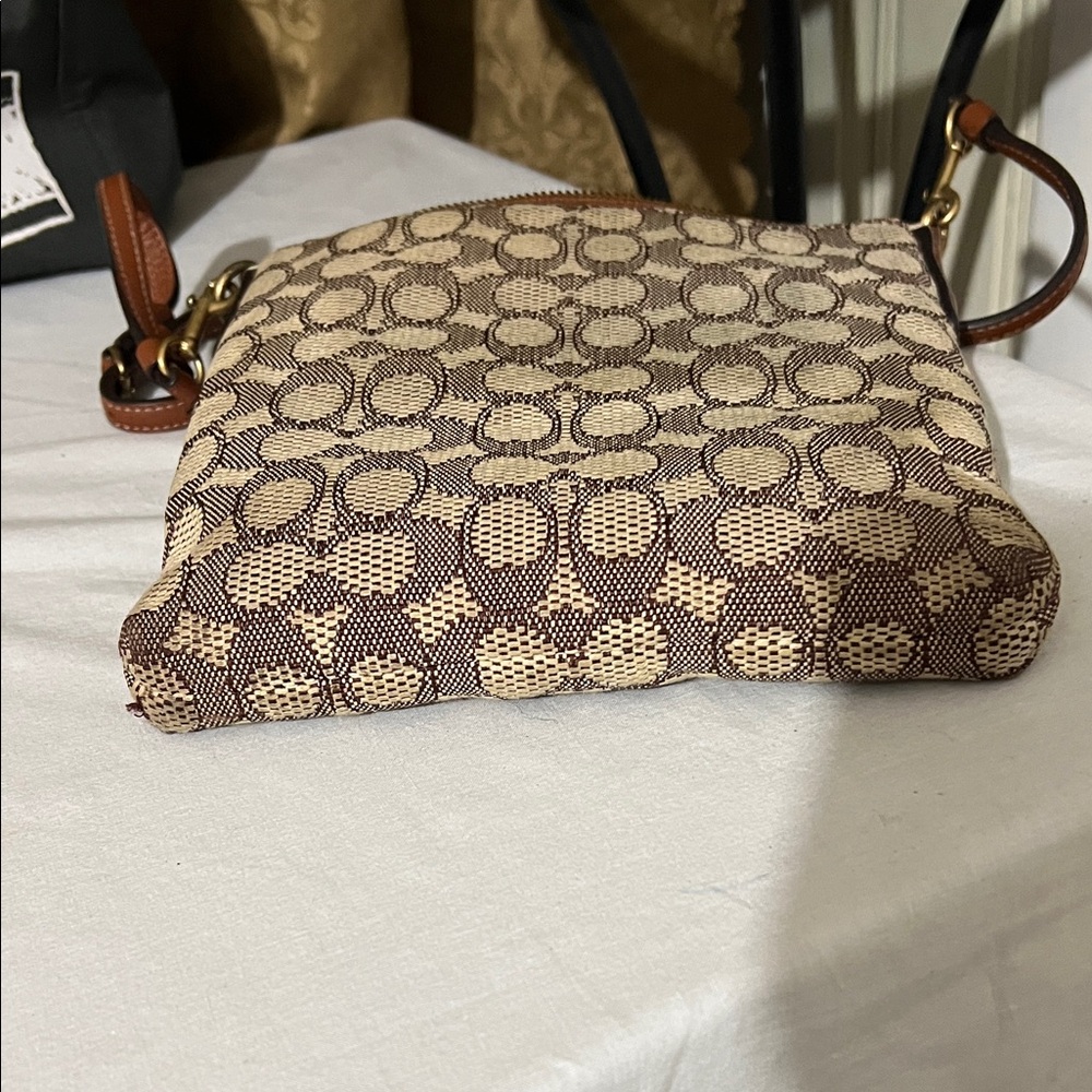 Disney Tan and Brown Crossbody Bag - Picture 5 of 16